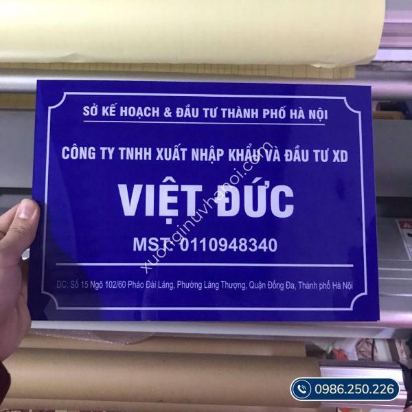 biển công ty in mica